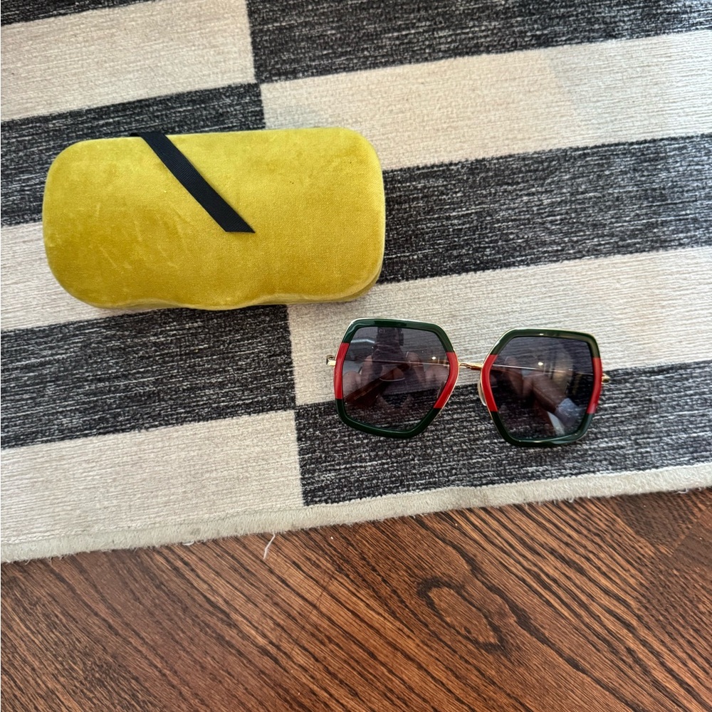 Gucci Red and Green Sunglasses with Case